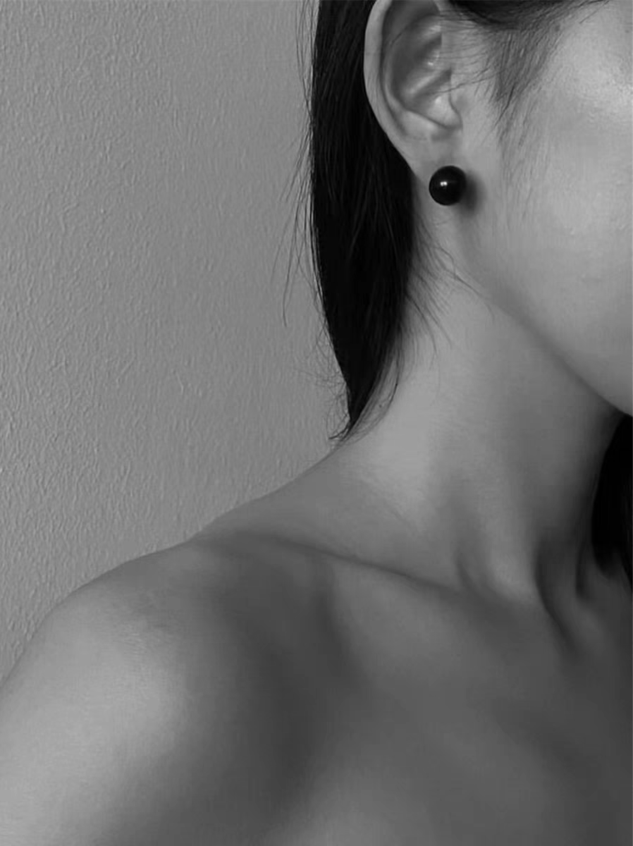 The Pearl ✧ Gold-Plated/Silver-Plated Earrings