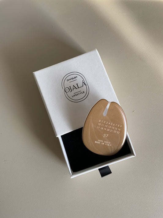 Margiela ✧ Calendar Phone Grip