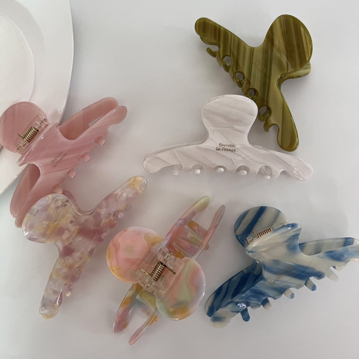 Morandi ✧ Coquette Hair Claw Clip