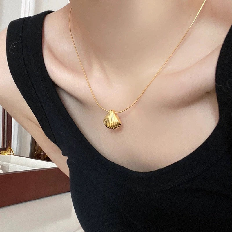 Shell Serenade ✧ Gold-Plated / s925 Silver Necklace